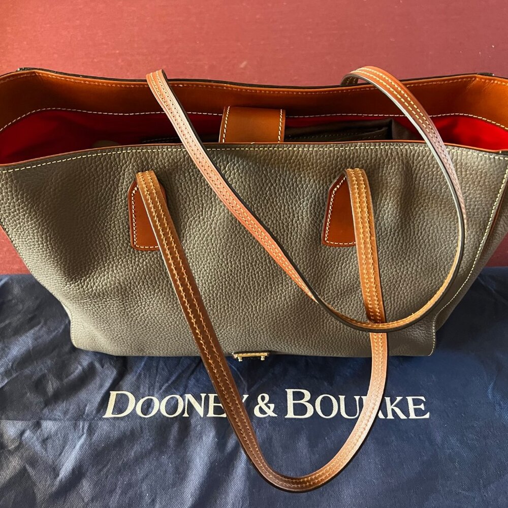NWT Dooney  & Bourke Ashton Footed LEATHER Tote -- Elephant/Tan accents